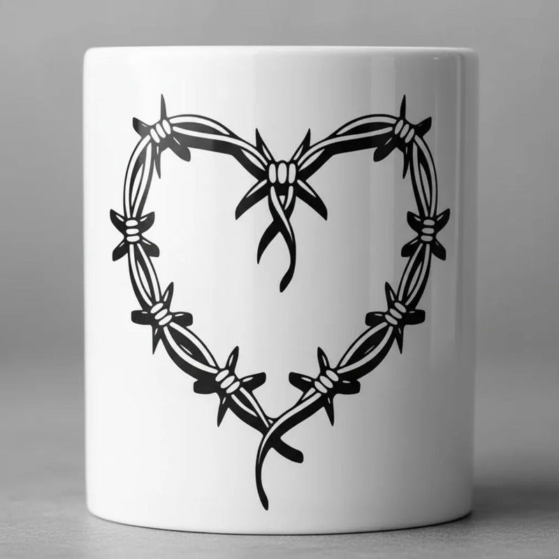 Taza Karol G Tatuaje Corazón Blanco Tatuaje