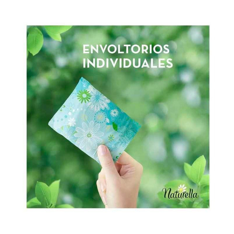 Toallas Femeninas Naturella Invisible Con 60 Piezas
