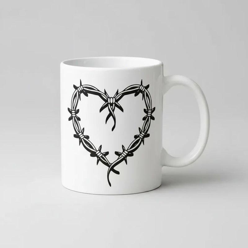 Taza Karol G Tatuaje Corazón Blanco Tatuaje